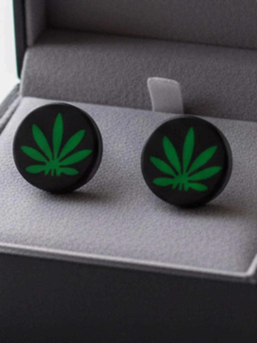 Surgical Stainless Steel Hemp Flower Stud Unisex Earrings‎